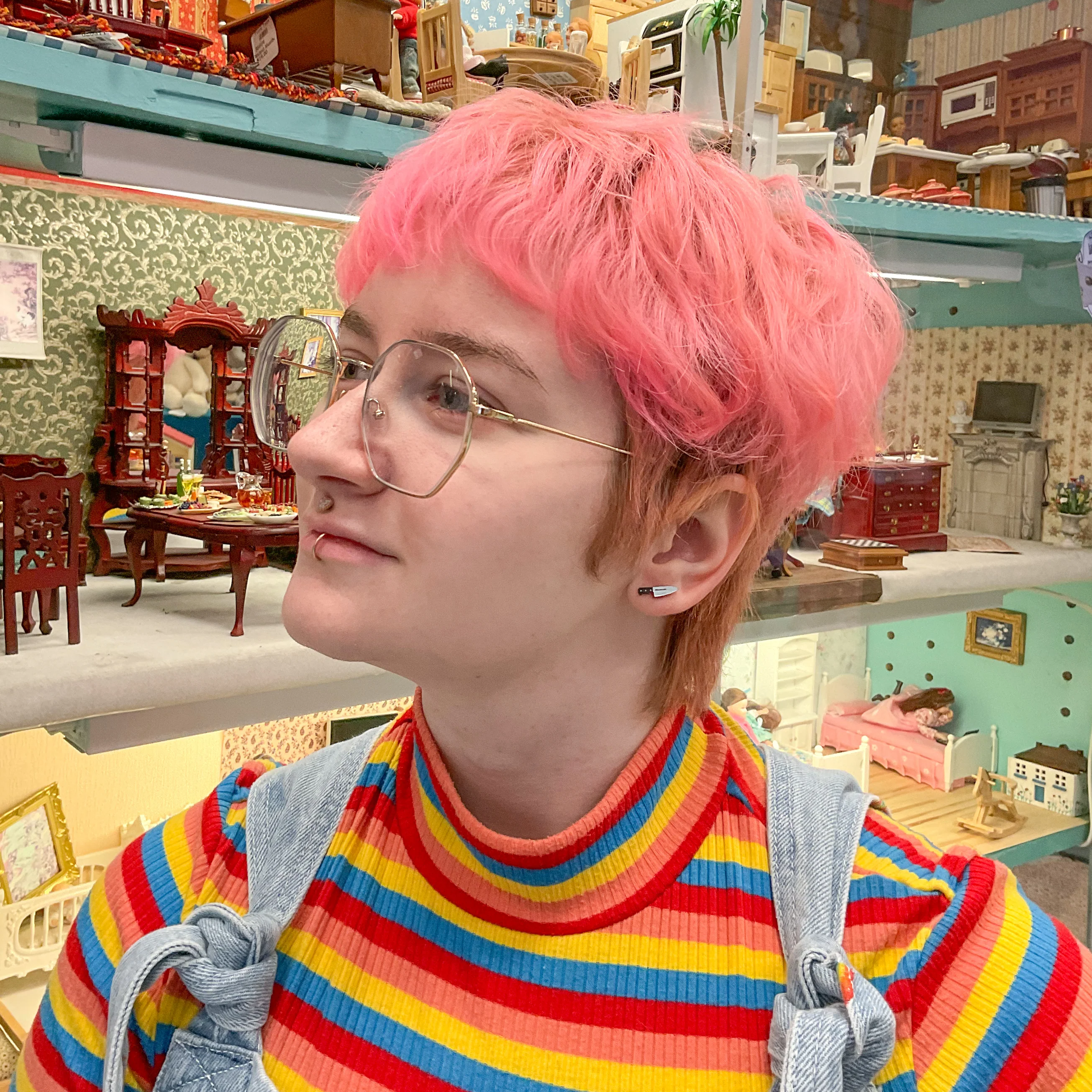 Teeny Tiny 1/2" Chef's Knife Earrings in Silver - Image 7